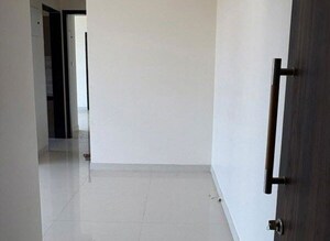 Room in 1 BHK Apartment at Sheth Avante, Kanjurmarg West – for Rent