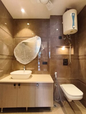 Bathroom in 3 BHK Builder Floor at Dlf Phase ii – for Sale