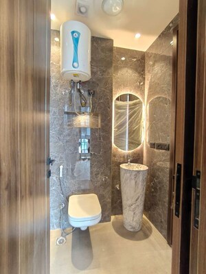 Bathroom in 3 BHK Builder Floor at Dlf Phase ii – for Sale