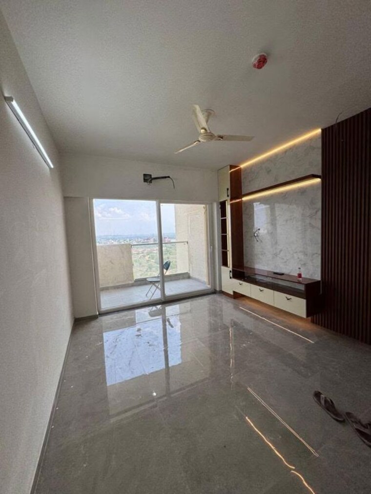 Room, tulip-yellow 3 Bedroom 1704 Sq.Ft. Apartment In Sector 69 Gurgaon 10685372