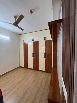 Room in 3 BHK Apartment at Tulip Yellow, Sector 69 – for Sale