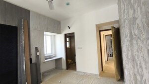 Room in 3 BHK Apartment at Prestige Beverly Hills, Kokapet – for Rent