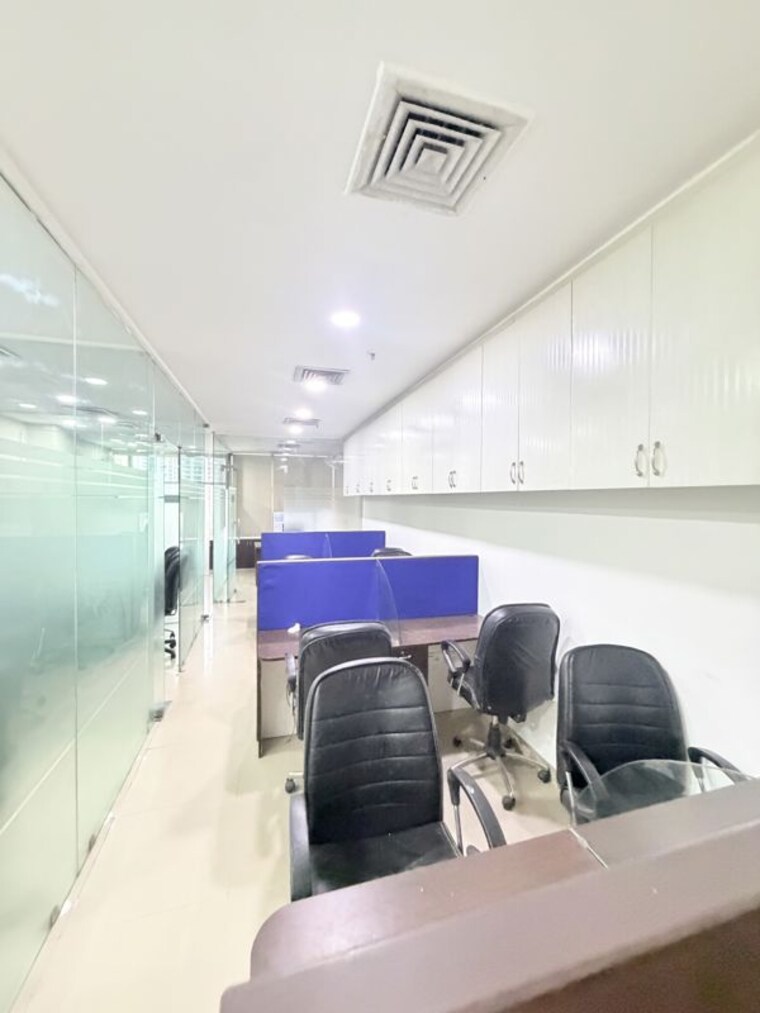 Team Area, ild-trade-centre Commercial Office Space 1150 Sq.Ft. In Sector 47 Gurgaon 10685392
