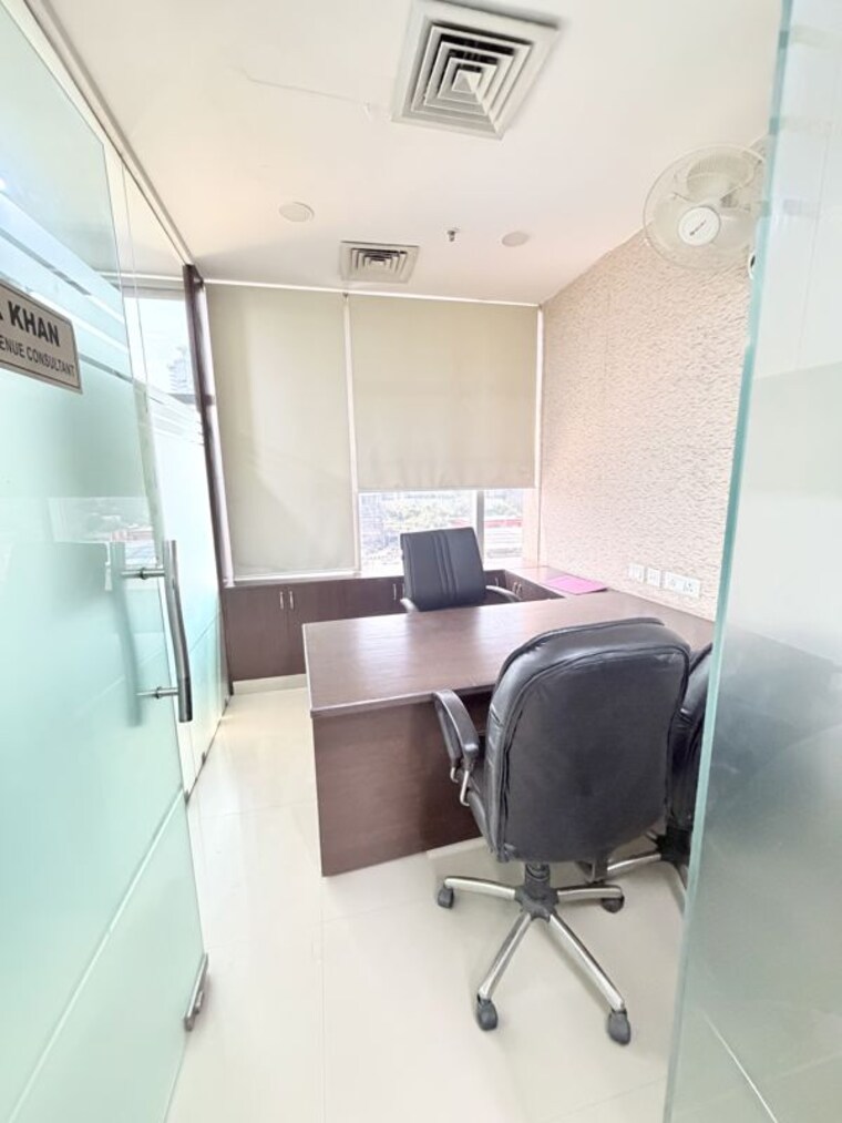 Team Area, ild-trade-centre Commercial Office Space 1150 Sq.Ft. In Sector 47 Gurgaon 10685392