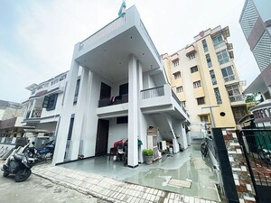 4 BHK Independent House For Sale in Sola
