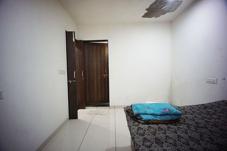 Bedroom, sola 4 Bedroom 225 Sq.Yd. Independent House In Sola Ahmedabad 10685414
