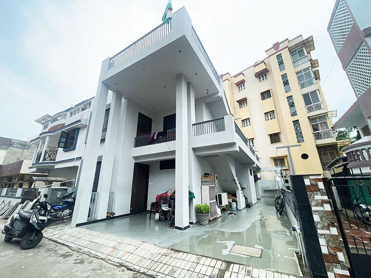 Exterior View, sola 4 Bedroom 225 Sq.Yd. Independent House In Sola Ahmedabad 10685414