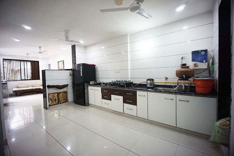 Kitchen, sola 4 Bedroom 225 Sq.Yd. Independent House In Sola Ahmedabad 10685414