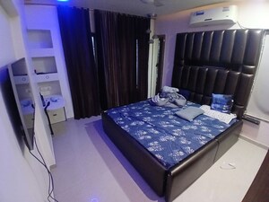 Bedroom in 3 BHK Apartment at Teerth Towers, Baner – for Rent