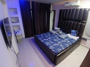 Bedroom in 3 BHK Apartment at Teerth Towers, Baner – for Rent