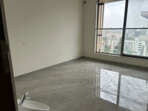 Room in 2 BHK Apartment at Hubtown Seasons, Chembur – for Rent