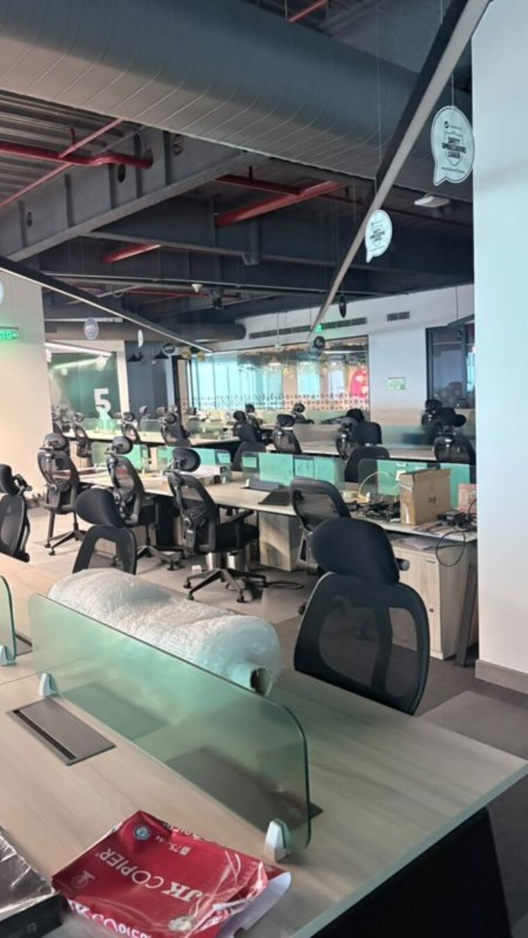 Team Area, m3m-ifc Commercial Office Space 15600 Sq.Ft. In Sector 66 Gurgaon 10685417
