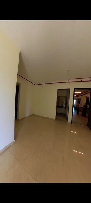 Room in 2 BHK Apartment at Dosti Tulip, Balkum Pada – for Rent