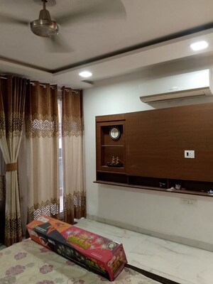 Furnished Amenities in 4 BHK Builder Floor at Sector 56 – for Rent