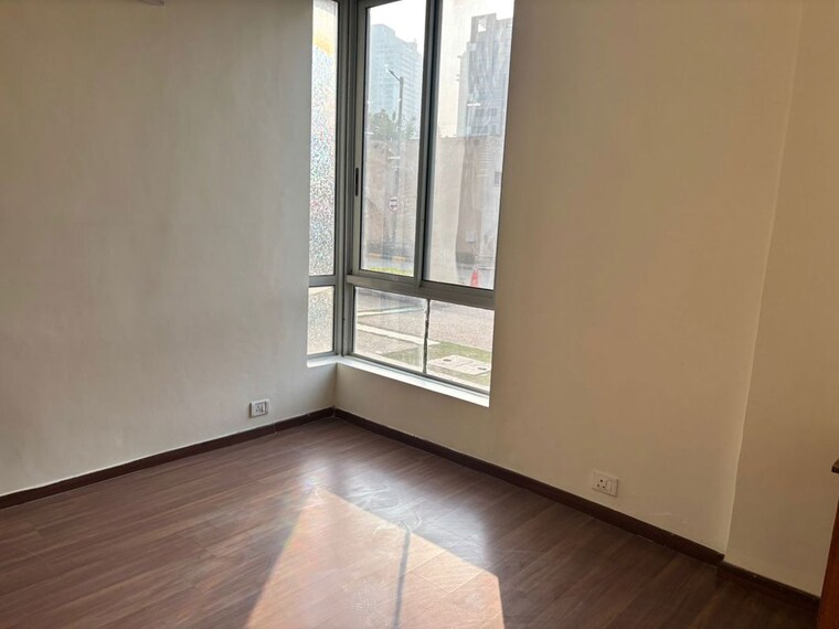 Room, pioneer-park-phase-1 2 Bedroom 1200 Sq.Ft. Apartment In Sector 61 Gurgaon 10685448