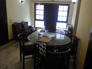 Team Area in 2 BHK Builder Floor at Dlf City Phase 3 – for Rent