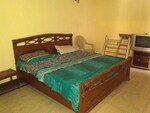 2 BHK +  930 Sq.Ft. Builder Floor in DLF City Phase 3