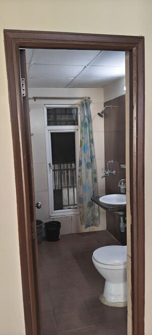 Building Lobby in 2.5 BHK Apartment at Mahagun Moderne, Sector 78 – for Rent