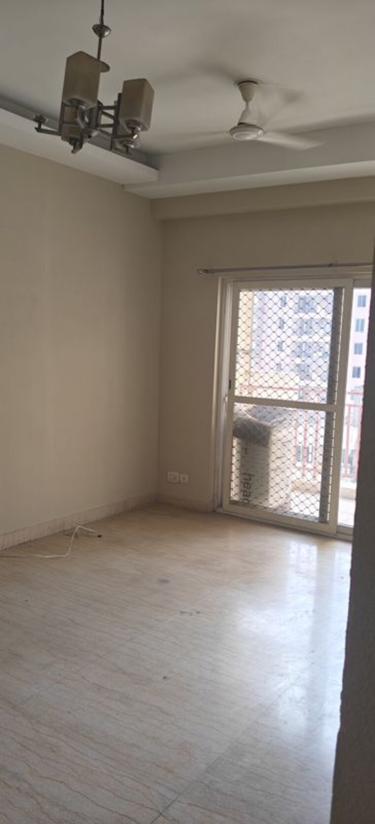 Room, mahagun-moderne 2.5 Bedroom 1290 Sq.Ft. Apartment In Sector 78 Noida 10685494