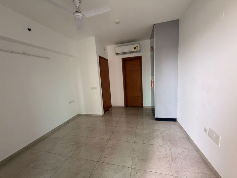 Room, tata-gurgaon-gateway 3 Bedroom 2215 Sq.Ft. Apartment In Sector 112 Gurgaon 10685487