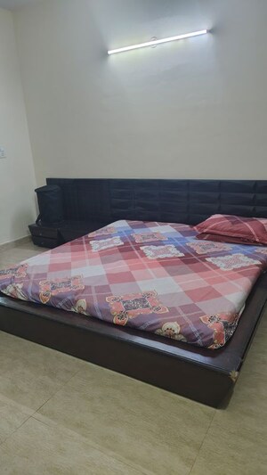 Bedroom in 3.5 BHK Villa at Sector 23 – for Rent
