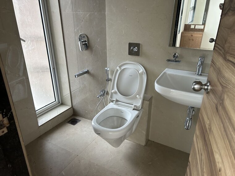 Bathroom, heritage-solitaire 2 Bedroom 700 Sq.Ft. Apartment In Chembur Mumbai 10685483