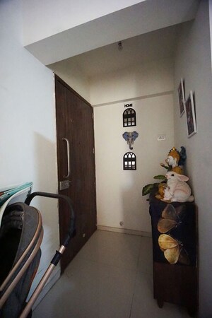 Furnished Amenities in 2 BHK Apartment at Ravinanda Trinity, Wagholi – for Sale