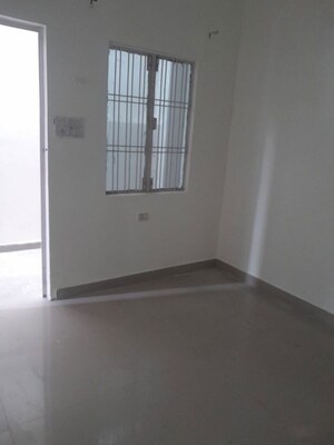 Room in 2 BHK Independent House at Chinhat – for Rent
