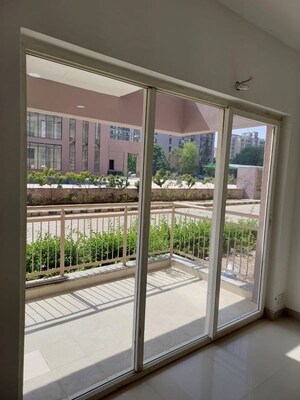 2 BHK Apartment For Rent in Suncity Avenue 102, Sector 102