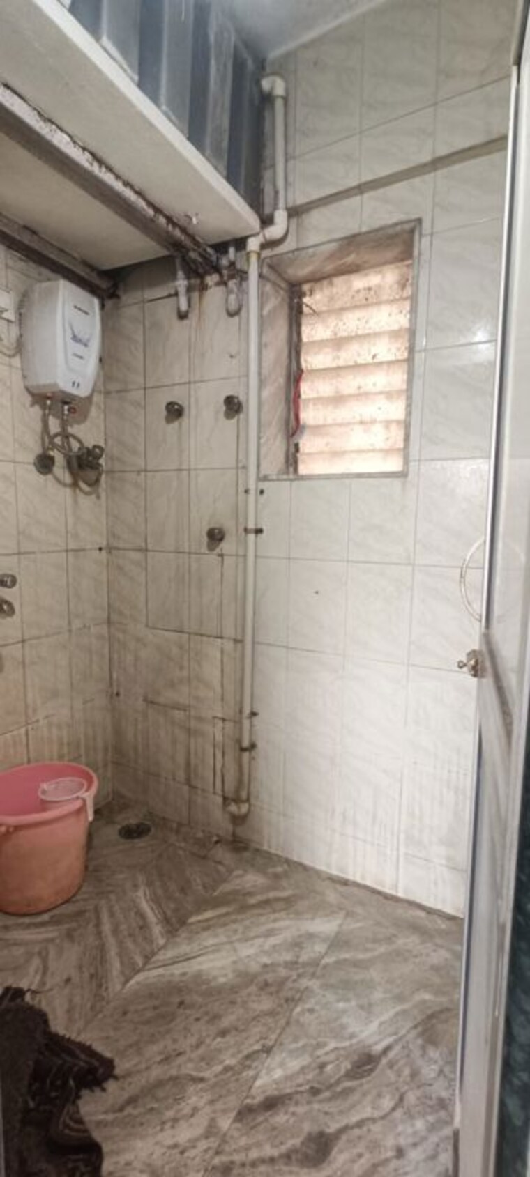Bathroom, damodar-park-apartment 1 Bedroom 600 Sq.Ft. Apartment In Ghatkopar West Mumbai 10685529