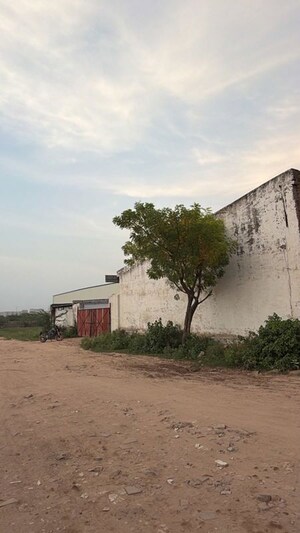  Warehouse – Exterior View View at Mansarovar - for Rent