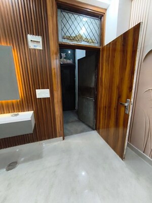 Balcony in 1 BHK Builder Floor at Vasundhara – for Sale