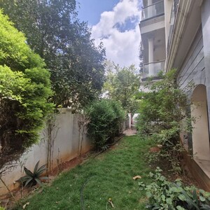 6+ BHK Independent House – Garden View at Basaveshwara Nagar - for Sale
