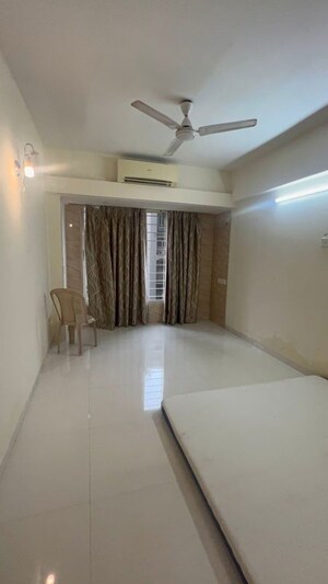 Building Lobby in 2 BHK Apartment at Group Seven Rushi Heights, Goregaon East – for Rent