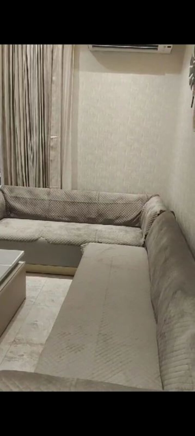 Living Room, ambala highway 3.5 Bedroom 2021 Sq.Ft. Apartment In Ambala Highway Zirakpur 10685584
