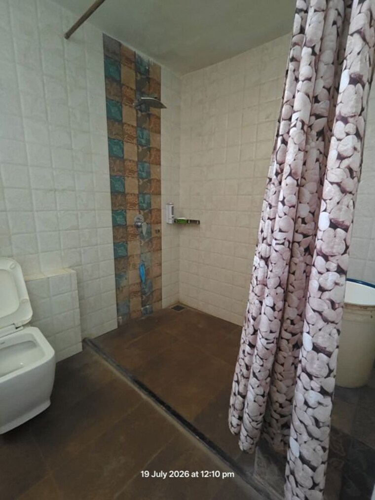 Bathroom, thaltej 3 Bedroom 1950 Sq.Ft. Apartment In Thaltej Ahmedabad 10685582