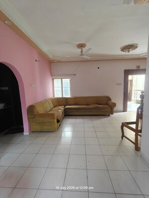 Living Room in 3 BHK Apartment at Thaltej – for Rent