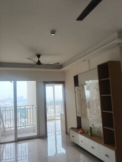 2 BHK Apartment For Rent in Signature Global Prime