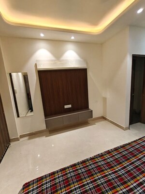 Furnished Amenities in 1 RK Builder Floor at Dlf City Phase 3 – for Rent