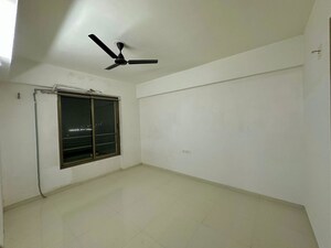 Room in 2 BHK Apartment at Basil Skyline, Tragad – for Rent