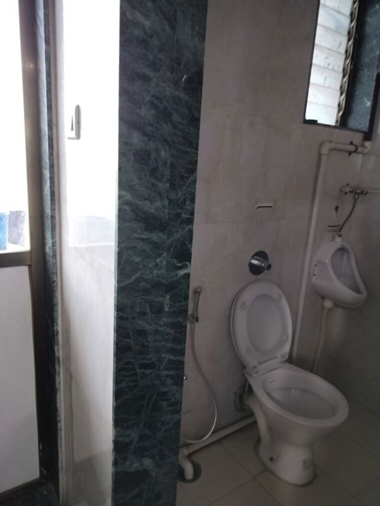 Bathroom, haware-intelligentia-business-park Commercial Office Space 170 Sq.Ft. In Vashi Sector 24 Navi Mumbai 10685592