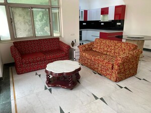 2 BHK Builder Floor For Rent in Dlf City Phase 3