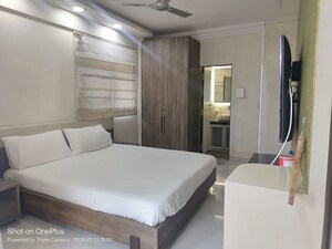 Bedroom in 2 BHK Apartment at Bandra West – for Rent