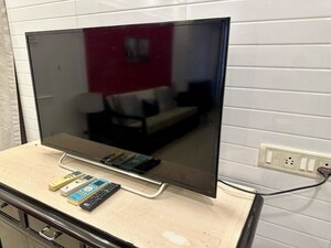 Living Room in 2 BHK Apartment at Sant Sudama, Santacruz East – for Rent