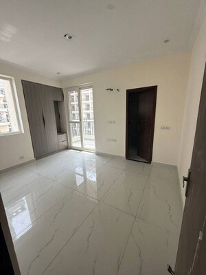 Living Room in 3 BHK Apartment at GHB Splande, Patiala Road – for Rent