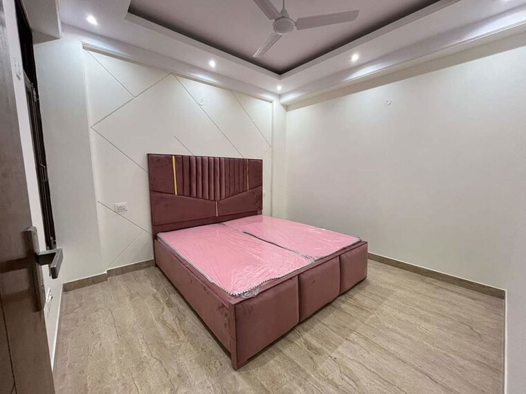 Bedroom, freedom fighters enclave 3 Bedroom 1550 Sq.Ft. Builder Floor In Freedom Fighters Enclave Delhi 10685678