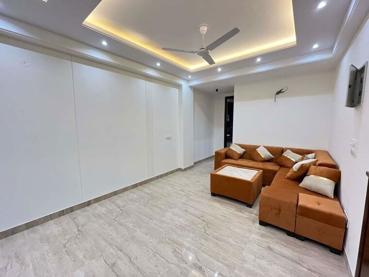 Living Room, freedom fighters enclave 3 Bedroom 1550 Sq.Ft. Builder Floor In Freedom Fighters Enclave Delhi 10685678