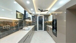Kitchen in 3 BHK Builder Floor at DLF Pink Town House, Dlf City Phase 3 – for Rent