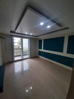 3 BHK +  2200 Sq.Ft. Builder Floor in DLF Pink Town House