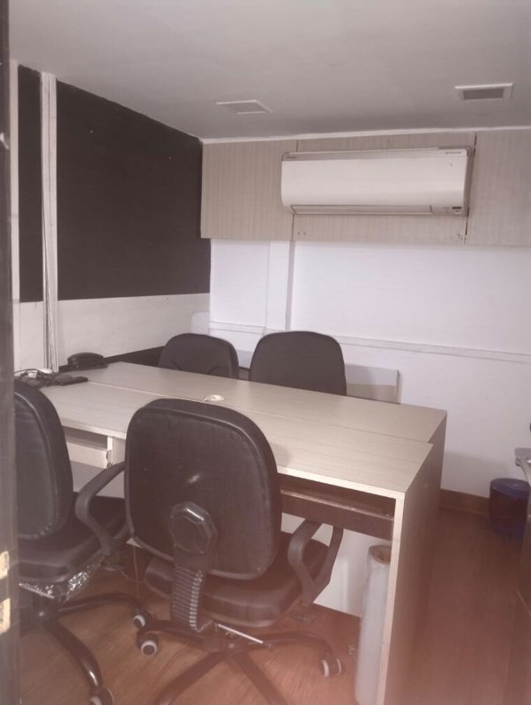 Team Area, haware-fantasia Commercial Office Space 732 Sq.Ft. In Vashi Sector 28 Navi Mumbai 10685703